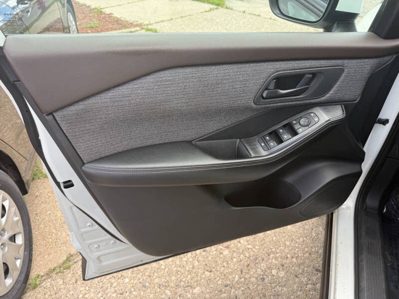 2021 Nissan Rogue S