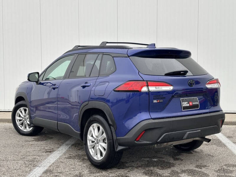 2022 Toyota Corolla Cross LE