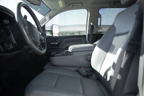 2022 Chevrolet Silverado 6500HD