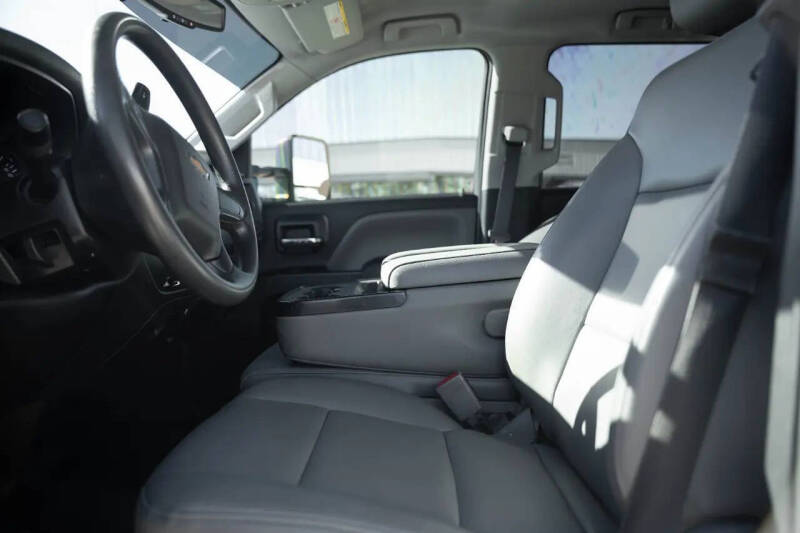 2022 Chevrolet Silverado 6500HD