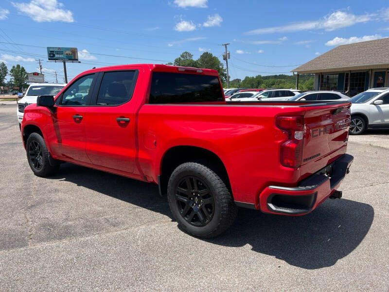 2023 Chevrolet Silverado 1500 Custom photo 10