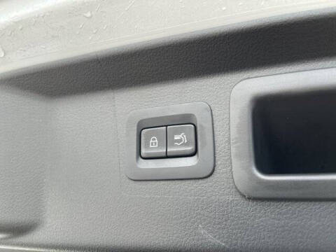 2024 Mazda CX-50 2.5 S Preferred