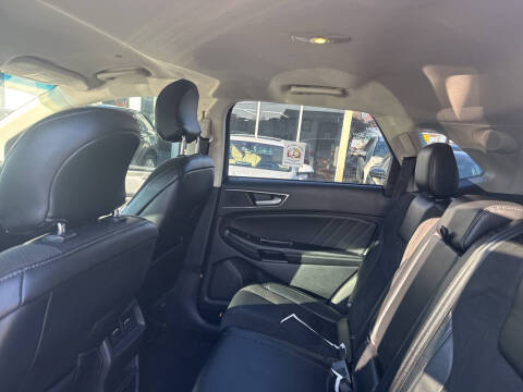 2015 Ford Edge Sport