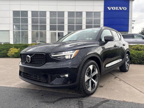 2026 Volvo XC40 B5 Plus