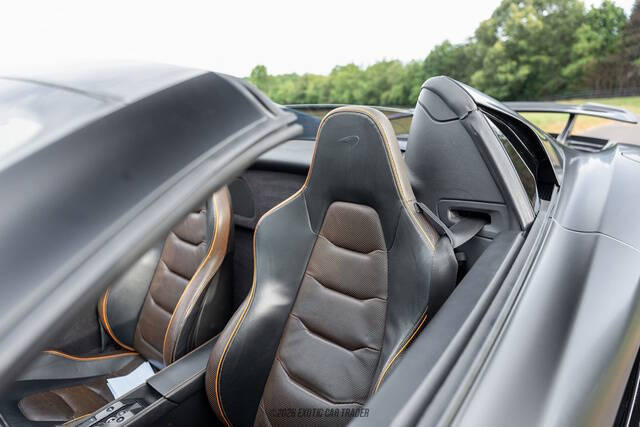 2013 McLaren MP4-12C Spider