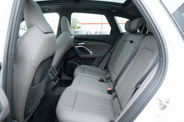 2025 Audi Q5 quattro Premium Plus TFSI