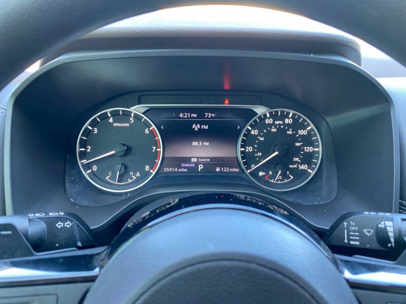 2022 Nissan Rogue SV