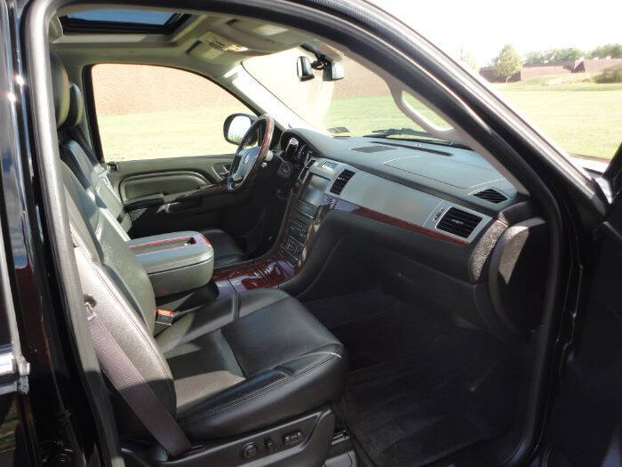 2014 Cadillac Escalade ESV Luxury