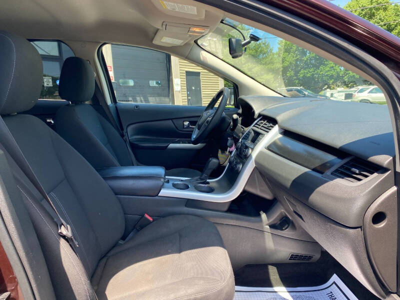 2012 Ford Edge SE