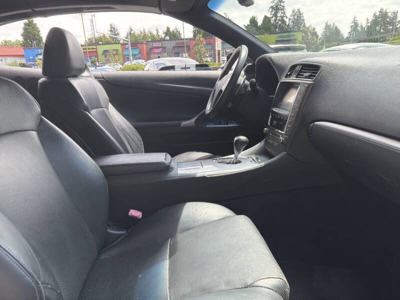 2013 Lexus IS 250C