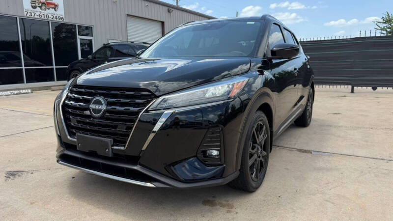 2024 Nissan Kicks SR