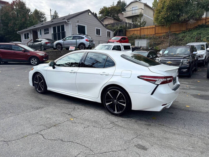 2018 Toyota Camry XSE