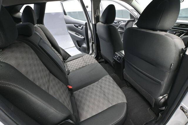 2017 Nissan Rogue Sport SV
