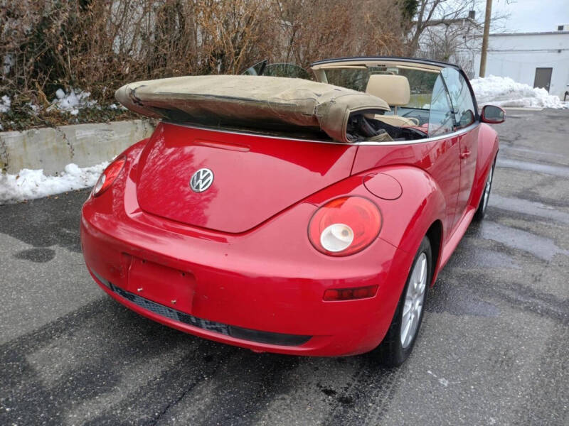 2009 Volkswagen New Beetle Convertible