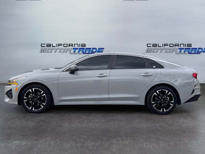 2023 Kia K5