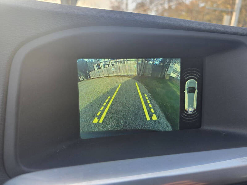 2016 Volvo V60 Cross Country T5