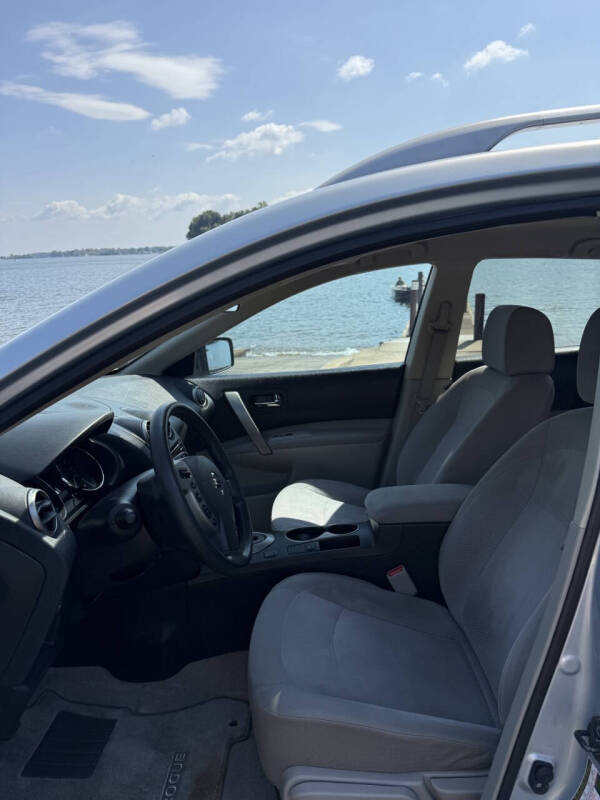 2015 Nissan Rogue Select S