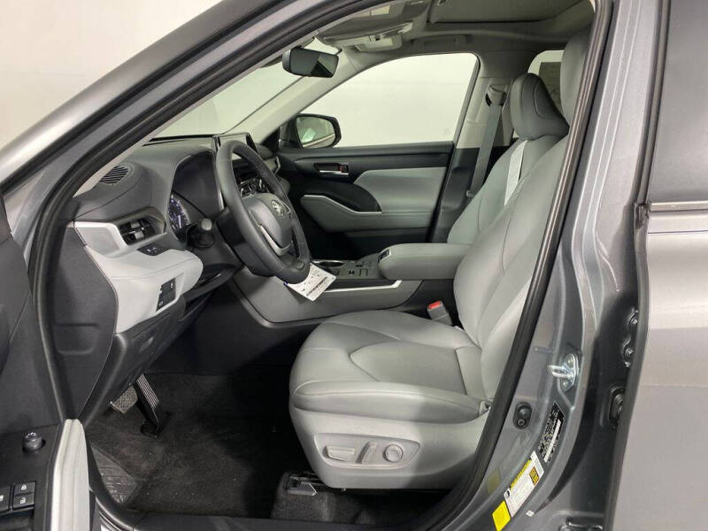 2026 Toyota Highlander XLE