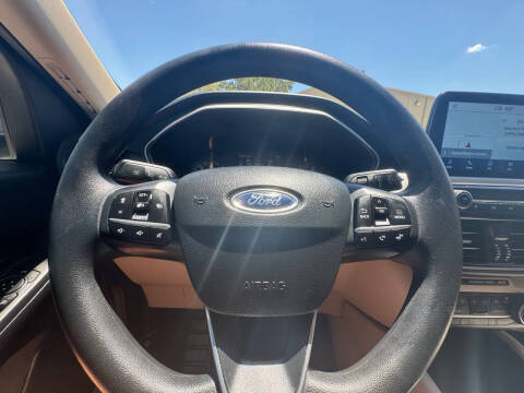 2020 Ford Escape SE