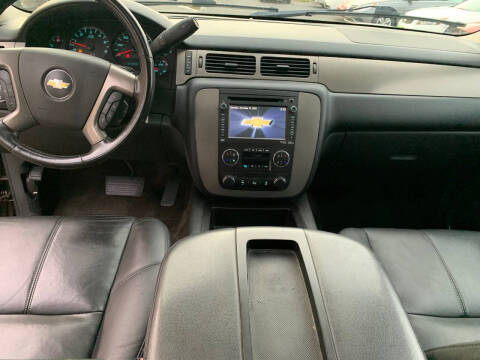 2013 Chevrolet Suburban LT