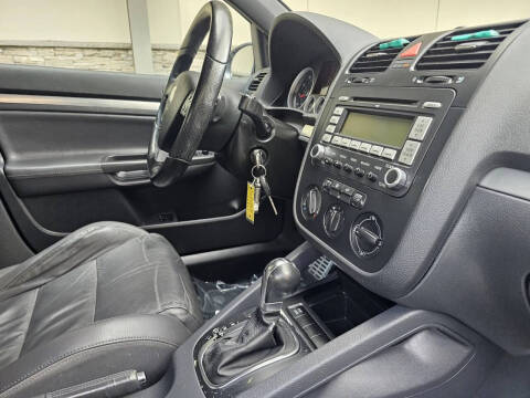 2009 Volkswagen GTI Base PZEV