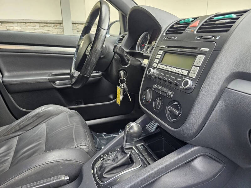 2009 Volkswagen GTI Base PZEV