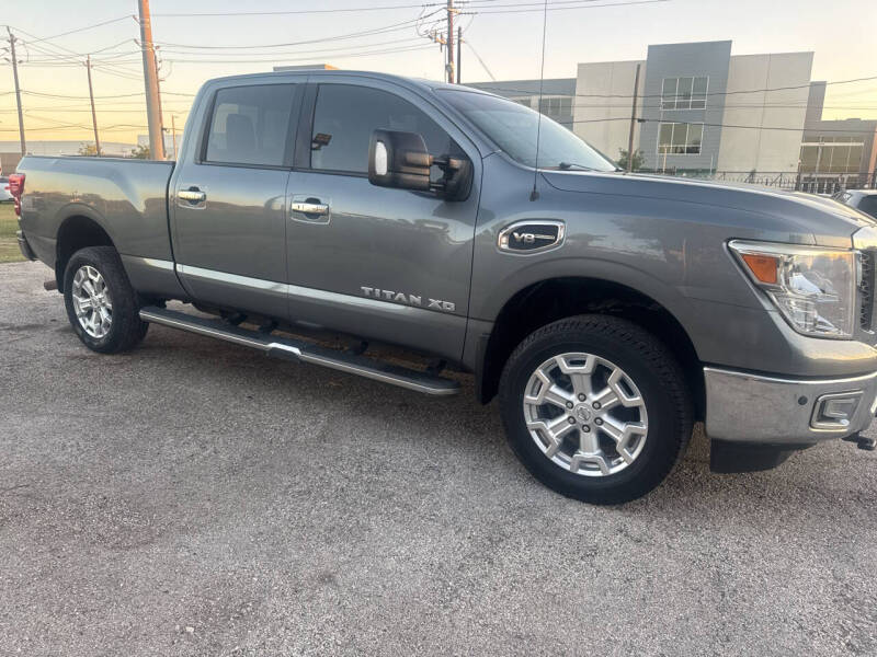 2018 Nissan Titan XD SV
