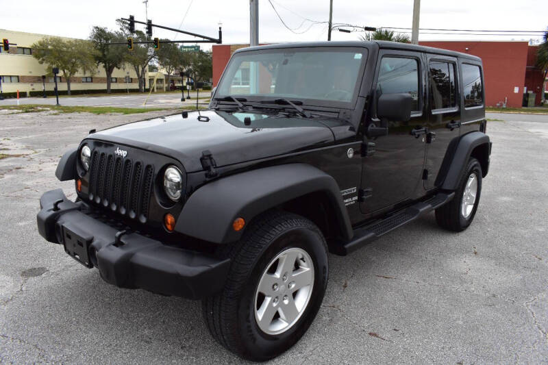 2011 Jeep Wrangler Unlimited Sport photo 41