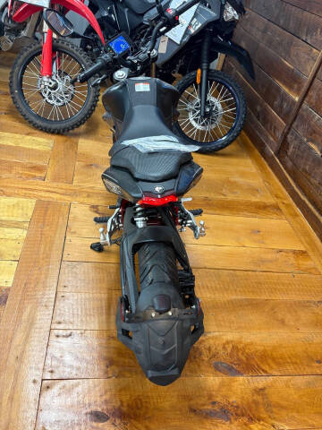 2023 QJMotor SRF135