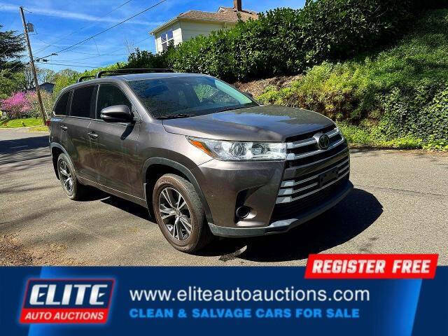 2017 Toyota Highlander LE