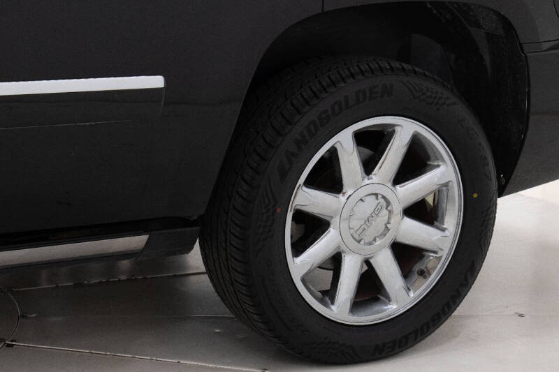 2011 GMC Yukon Denali