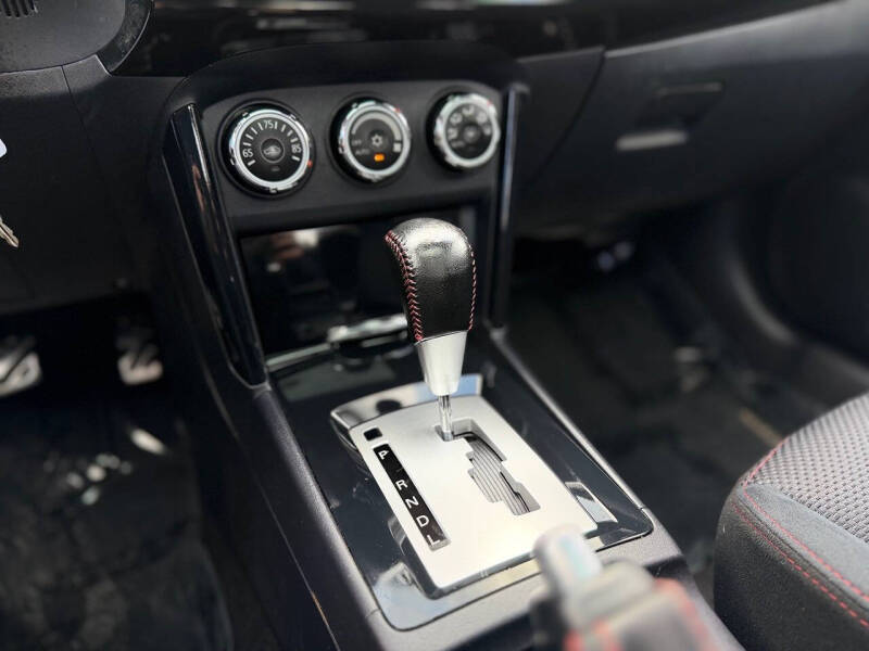 2017 Mitsubishi Lancer LE