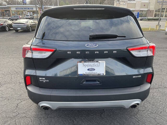 2022 Ford Escape SEL