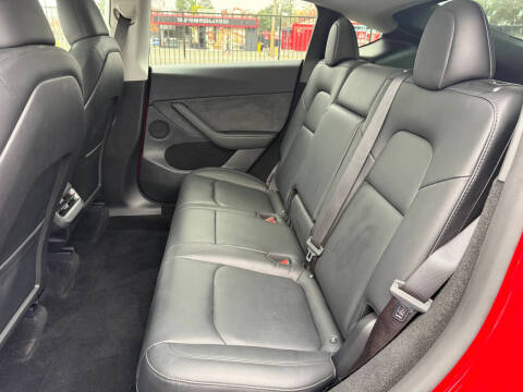 2024 Tesla Model Y Performance