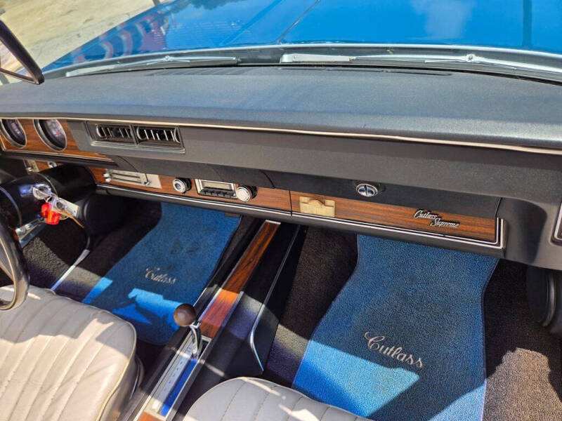 1972 Oldsmobile Cutlass