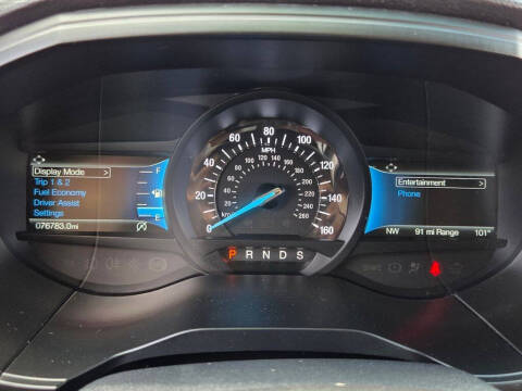 2022 Ford Edge SE