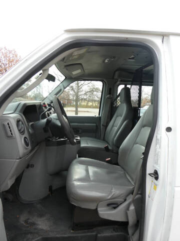 2013 Ford E-Series E-150