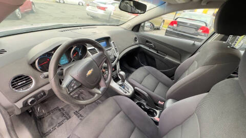 2012 Chevrolet Cruze LT Fleet