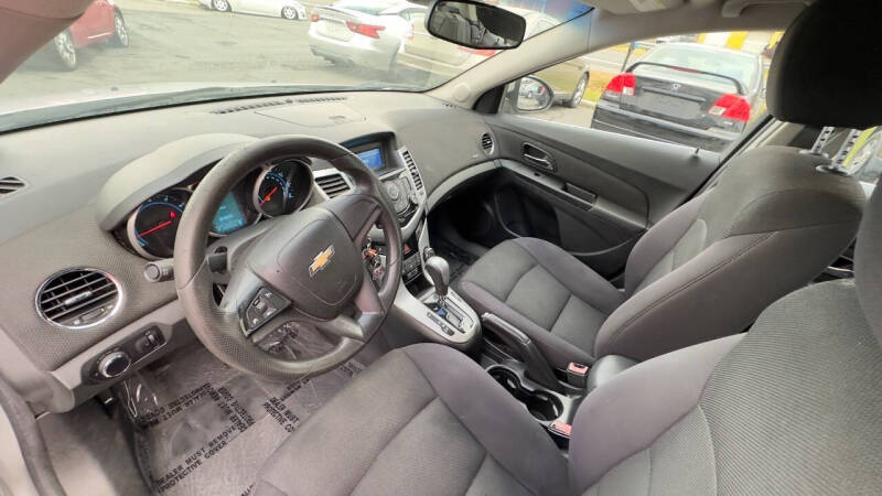 2012 Chevrolet Cruze LT Fleet