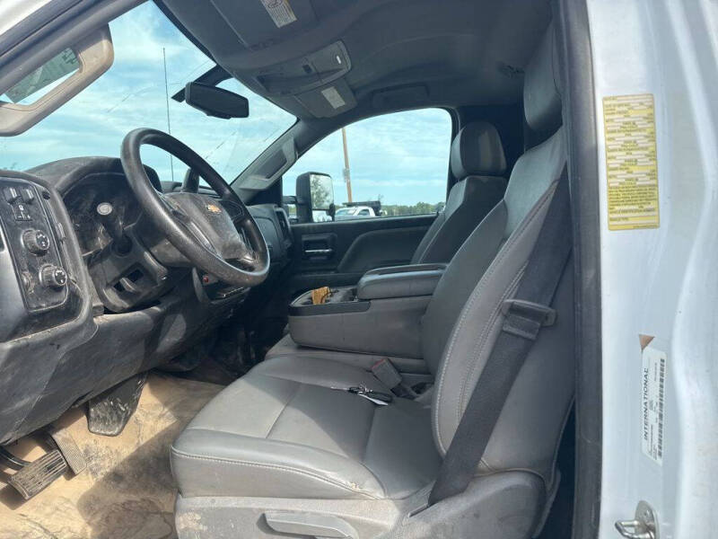 2023 Chevrolet Silverado 6500HD