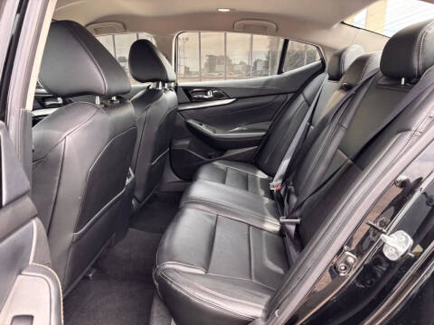 2023 Nissan Maxima 3.5 SV