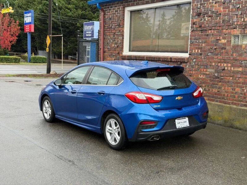 2017 Chevrolet Cruze LT Auto