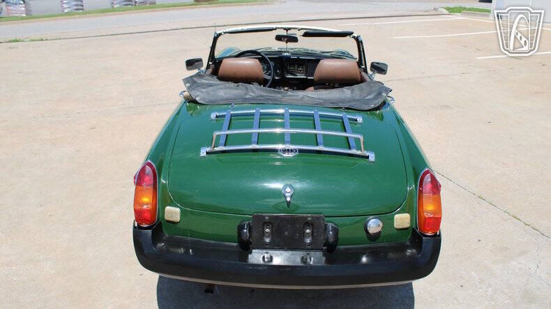 1977 MG B