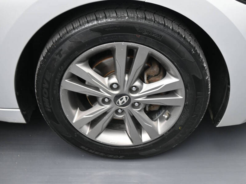 2017 Hyundai Elantra Value Edition