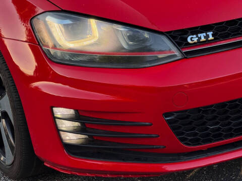 2015 Volkswagen Golf GTI S