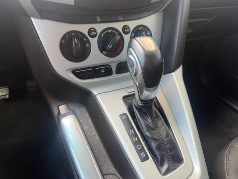 2013 Ford Focus SE