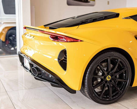 2025 Lotus Emira V6 Base