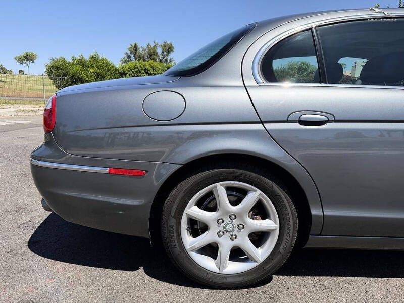 2005 Jaguar S-Type 4.2