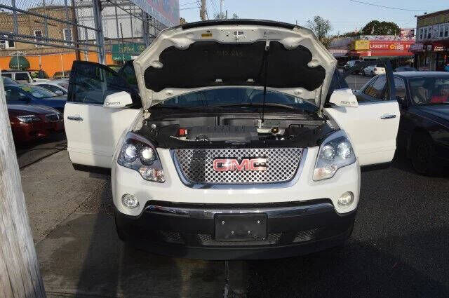 2007 GMC Acadia SLT-1