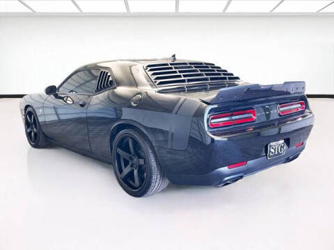 2018 Dodge Challenger 392 HEMI Scat Pack Shaker